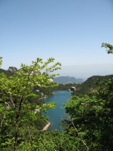 炼丹湖